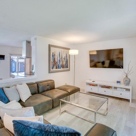 Centennial Home With Covered Patio And Fire Pit! Eksteriør billede