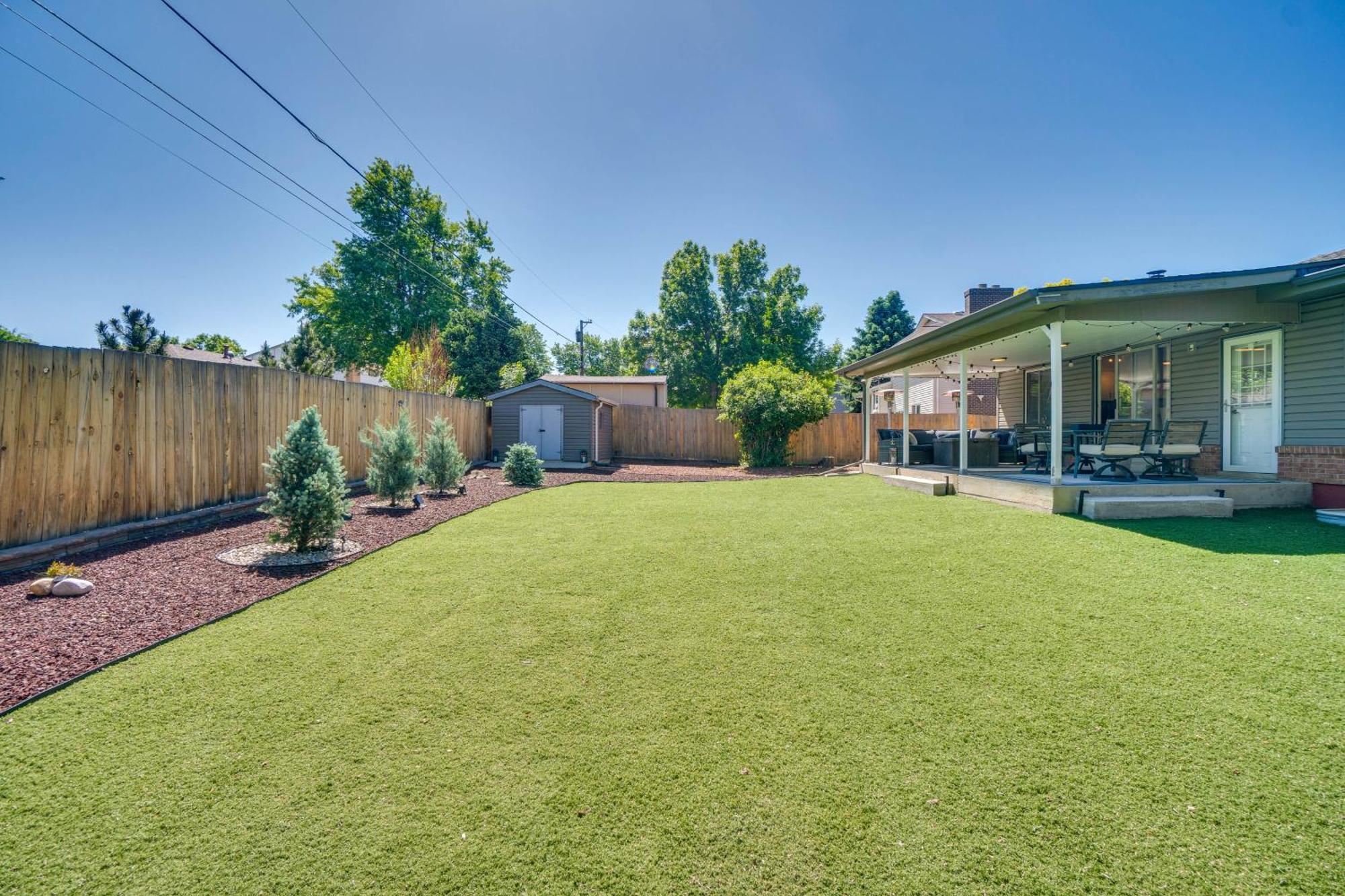 Centennial Home With Covered Patio And Fire Pit! Eksteriør billede